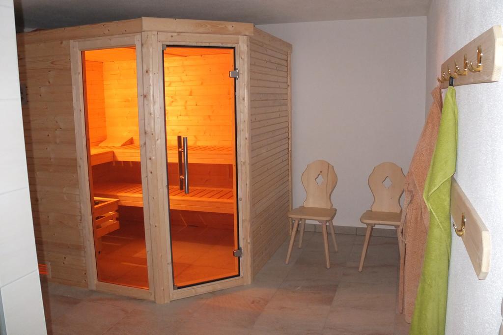 Penthousewohnung Mit Garten Sauna Pool Maishofen Værelse billede