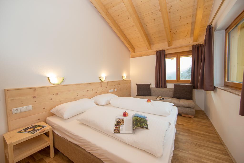 Penthousewohnung Mit Garten Sauna Pool Maishofen Værelse billede