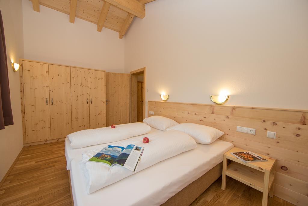 Penthousewohnung Mit Garten Sauna Pool Maishofen Værelse billede